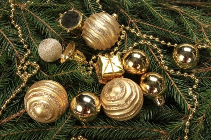 12 ways to make glass ornaments last a lifetime